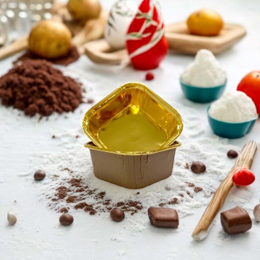 MUFFİN KEK KAPSÜLÜ - 25Lİ - KARE - KAHVERENGİ İÇİ GOLD