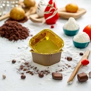 MUFFİN KEK KAPSÜLÜ - 25Lİ - KARE - KAHVERENGİ İÇİ GOLD